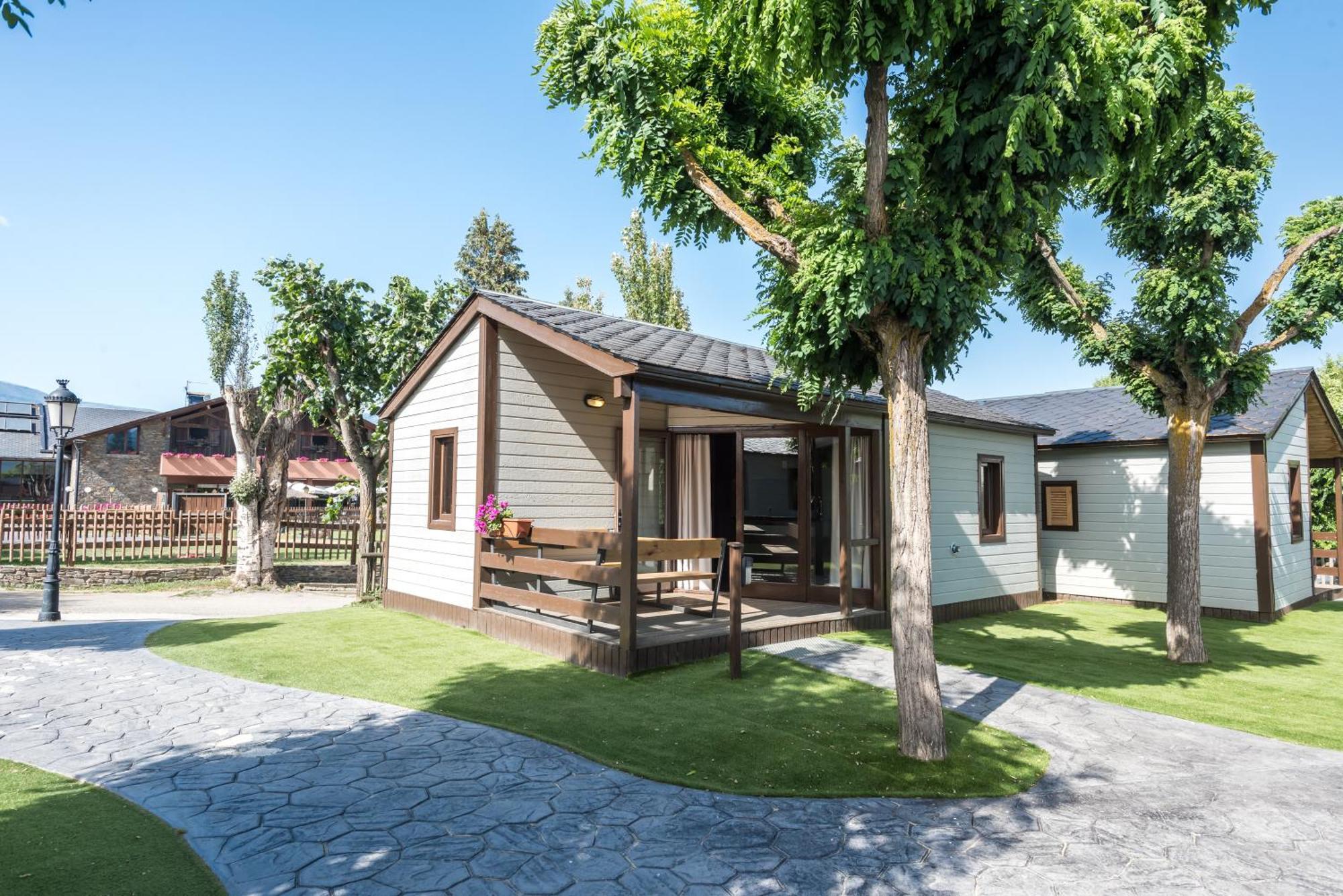 Bungalows Stel-Пучсерда Экстерьер фото