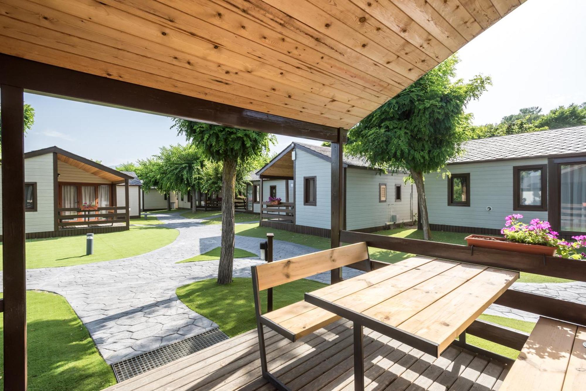 Bungalows Stel-Пучсерда Экстерьер фото
